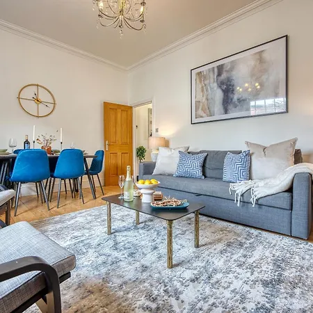 2 Bed Stunning Chic Modern Spacious Apt, Ocean Village, Southampton - Plenty Of Parking - By Blue Puffin Stays Экстерьер фото