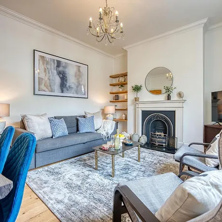 2 Bed Stunning Chic Modern Spacious Apt, Ocean Village, Southampton - Plenty Of Parking - By Blue Puffin Stays Экстерьер фото